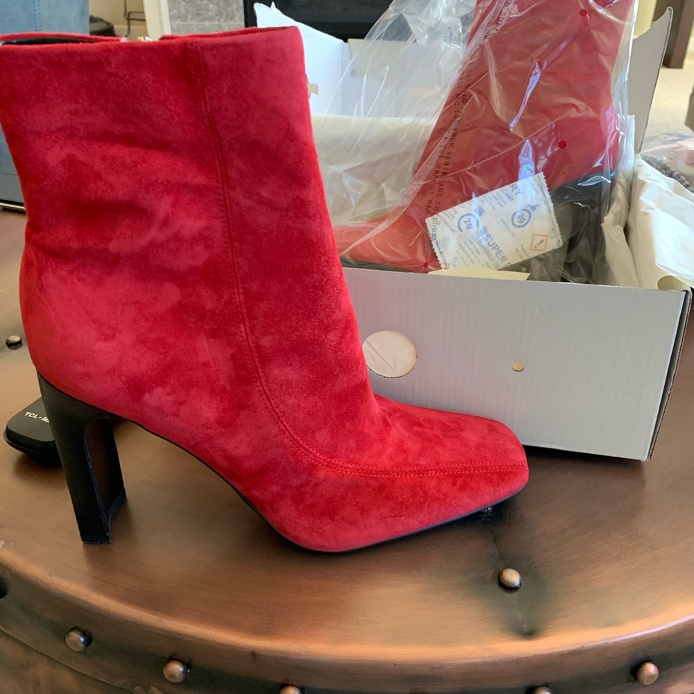 Marc Fisher red booties
